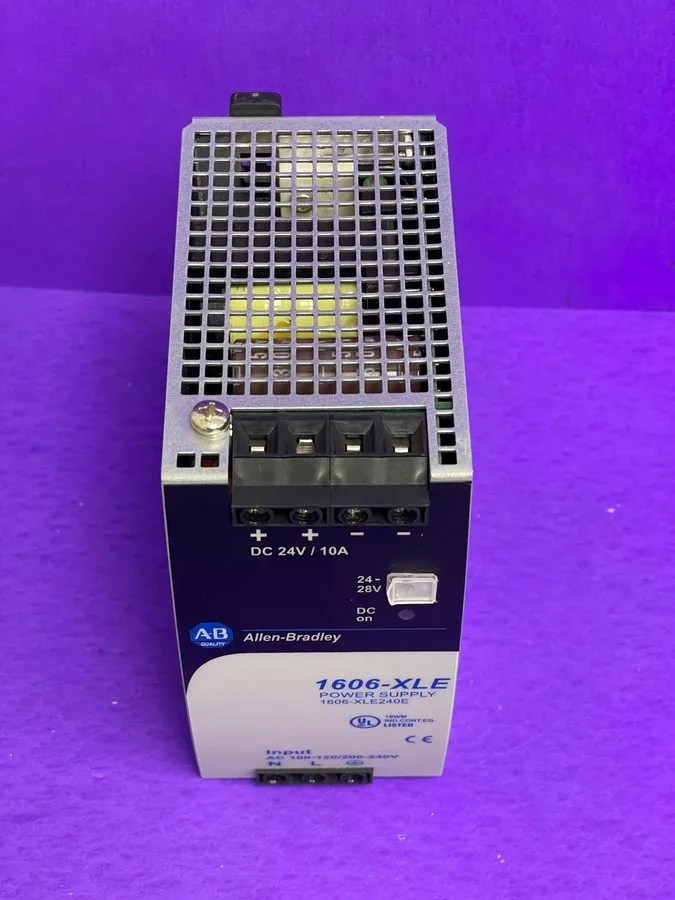 Блок питания Allen-Bradley 1606-XLE240E Ser A 24VDC 10A 240W DIN Rail Power Supp
