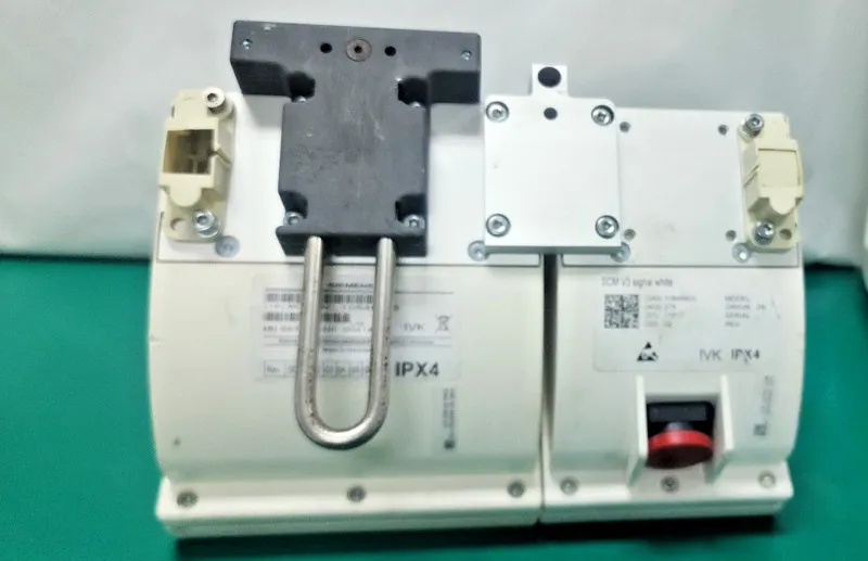 Медицинское оборудование Siemens Artis 10848400 Stand Control+SCM V3 Signal Whit — фото лота 2