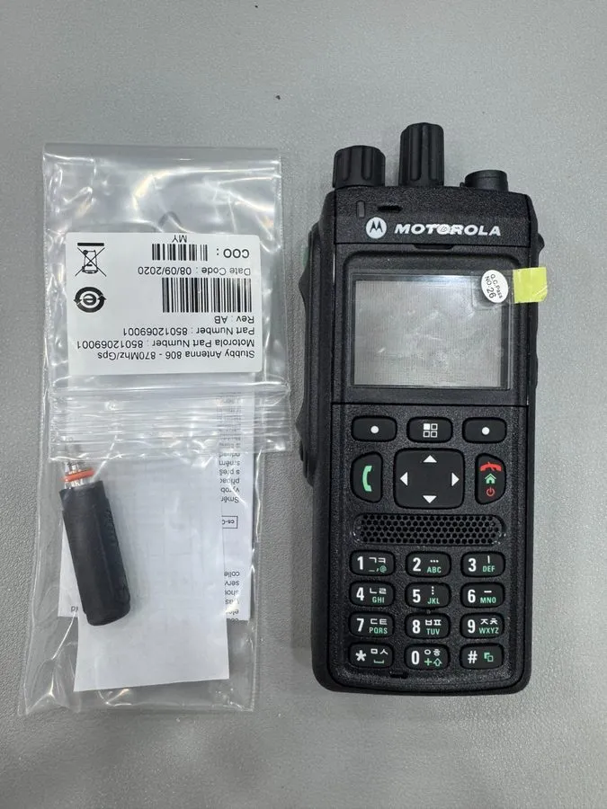 Радиостанция PRODUCT MTP3550 Body+ANT / TETRA RADIO / TETRA UHF / MOTOROLA / 800