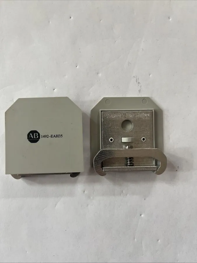 Клеммник Allen Bradley 1492-EAH35 End Anchors