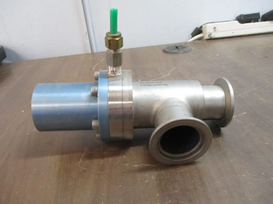 Насос A & N Corp. High Vacuum Right Angle Valve AV150-QF-E-P 1.5" — фото лота 1