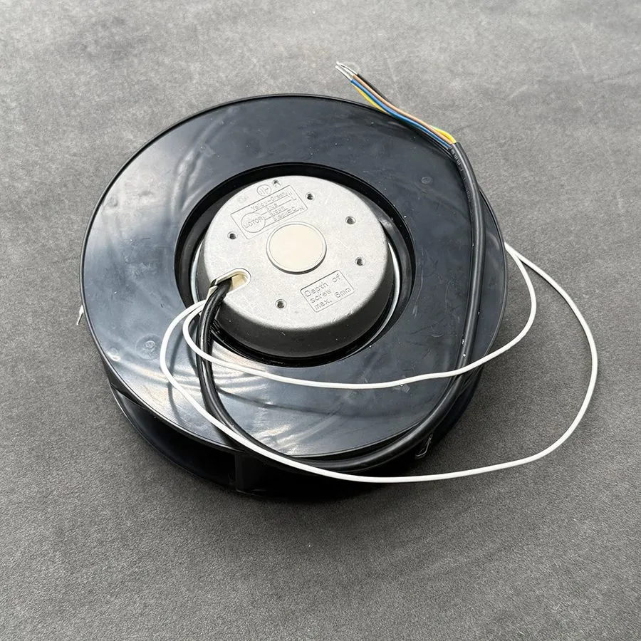 Вентилятор Ebmpapst R2E190-A012-92 AC400V 52 /62 W centrifugal fan — фото лота 1