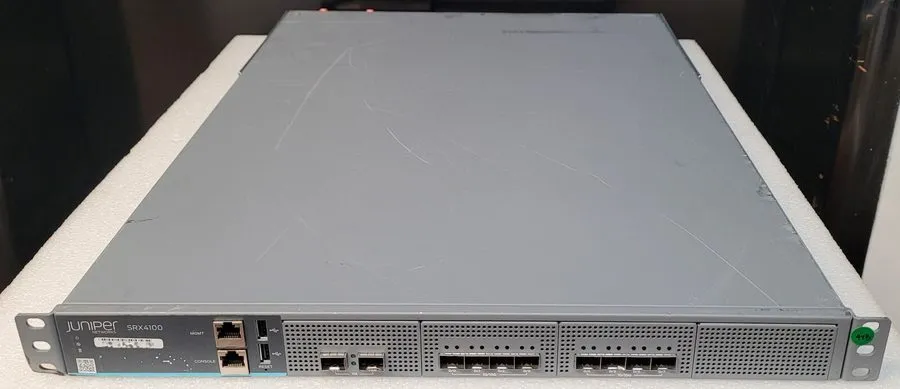 Межсетевой экран Juniper Networks SRX4100-AC 8 Port 10G SFP+ Service Gateway App