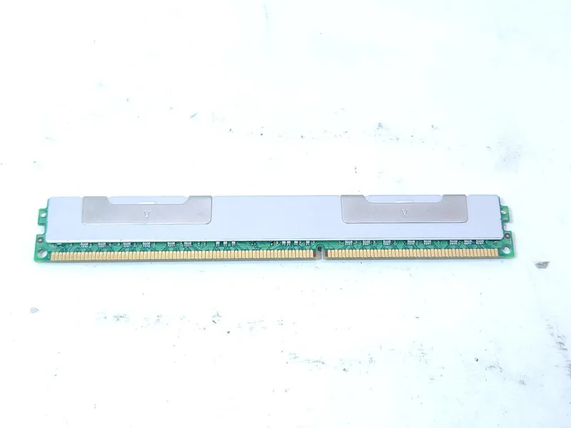 Модуль памяти Samsung M392B2G70DM0-CMAQ2 16GB 2Rx4 PC3-14900R Server RAM Low Pro