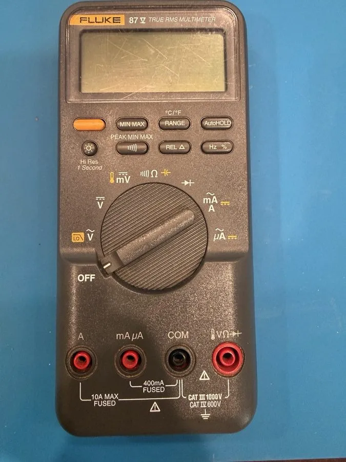 Мультиметр Fluke 5140033 87V MAX True-RMS Digital Multimeter IP67 1000V CAT III — фото лота 2