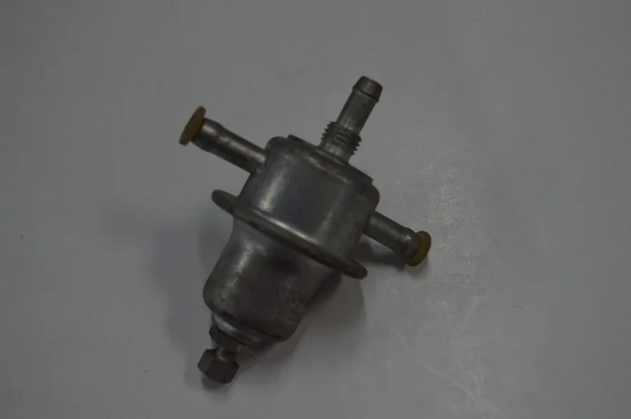 Трубопроводная арматура Mercedes w108 111 107 280SEL 280SE 450SEL FUEL PRESSURE 