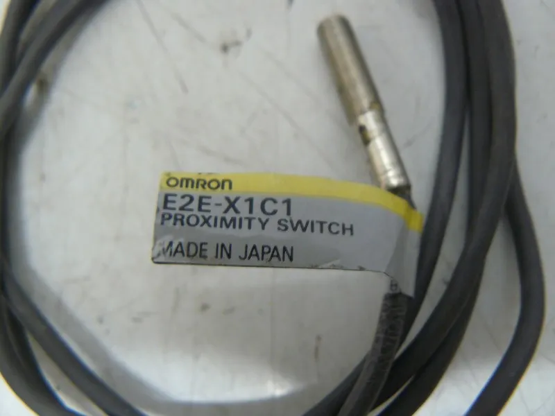 Датчик приближения Omron E2E-X1C1 Proximity Sensor, NPN NO, 1mm Range, 12-24VDC,