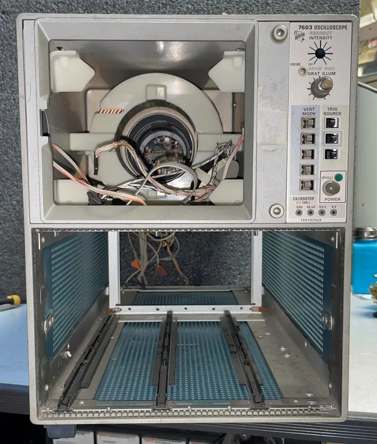 Осциллограф TEKTRONIX 7603 Oscilloscope Parting Out