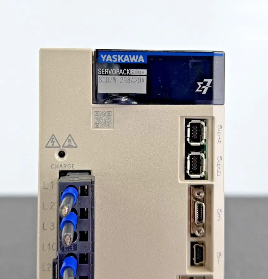 Сервопривод Yaskawa Electric SGD7W-2R8A20A Servo Drive