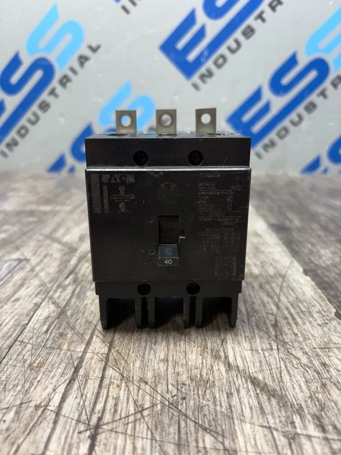 Автоматический выключатель Eaton GHB3040 40 Amp 3 Pole 277/480V GHB Bolt on Circ