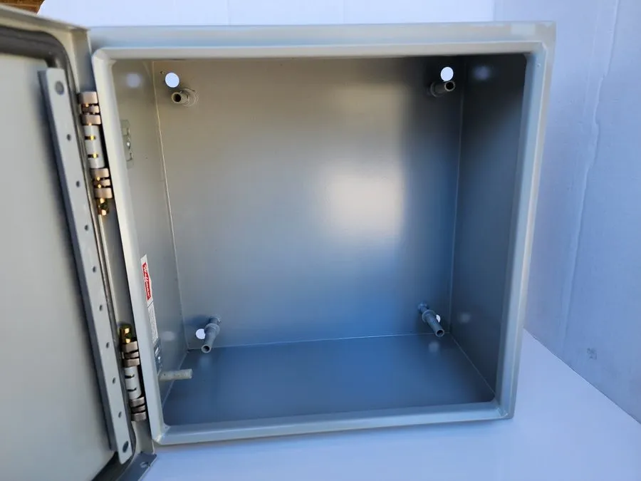 Монтажный шкаф HOFFMAN TYPE 4, 12 ENCLOSURE CSD12126 12" X 12" X 6"