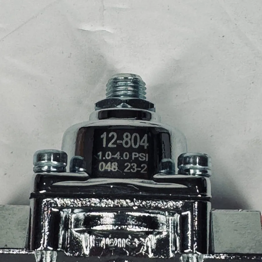 Трубопроводная арматура 12-804 Adjustable Low Fuel Pressure Regulator Kit 1-4 PS — фото лота 1