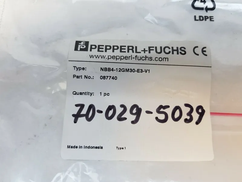 Датчик приближения Pepperl+Fuchs NBB4-12GM30-E3-V1 Inductive Proximity Switch Se