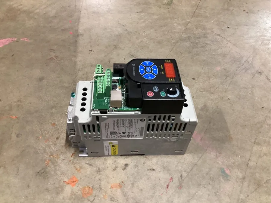 Частотный преобразователь Refurbish Allen Bradley PowerFlex4M AC Drive, Cat: 22F