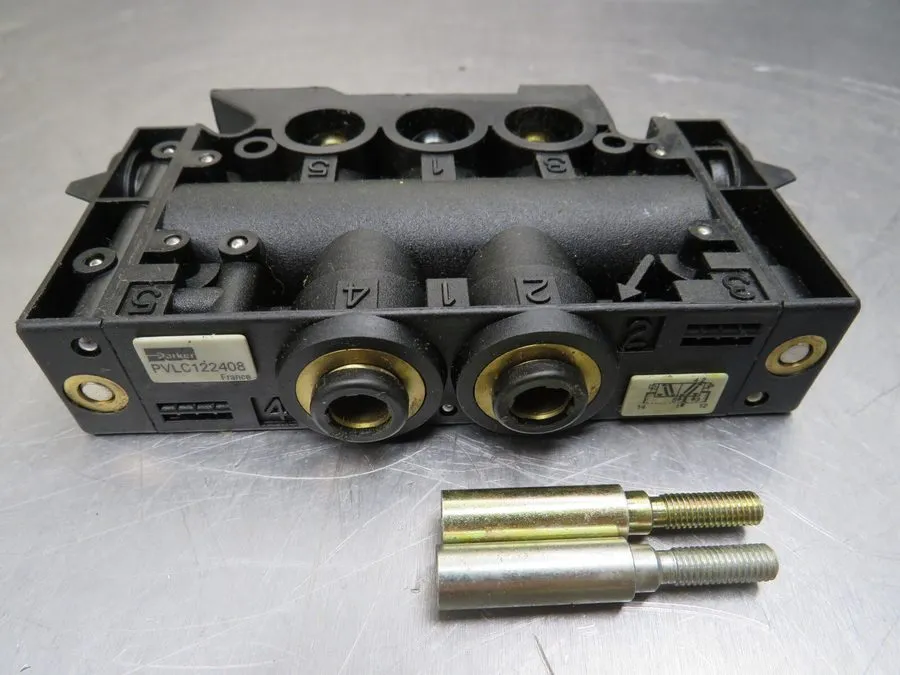 Пневмоклапан Parker PVL-C122408 Pneumatic Valve