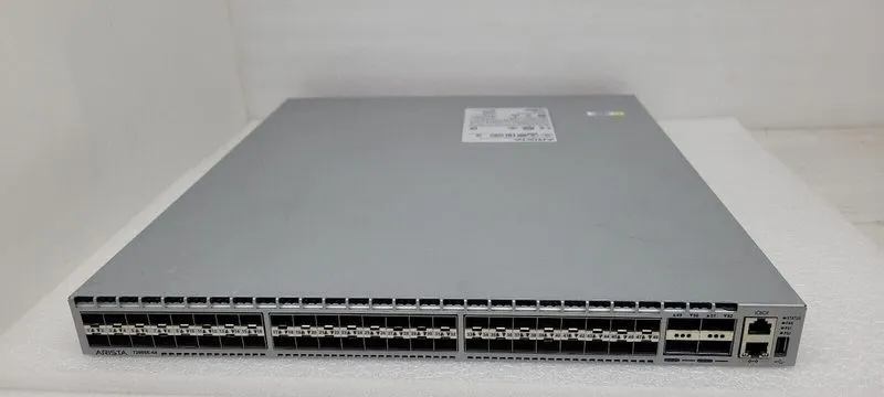 Коммутатор Arista DCS-7280SE-64 48-Port 10G SFP+ 4-Port QSFP Network Switch
