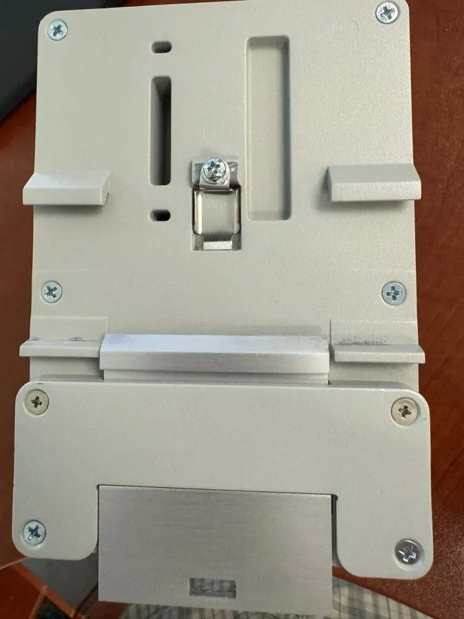 Коммутатор Allen Bradley 1783-BMS10CGA Stratix5700 Ethernet Managed Switch SerA