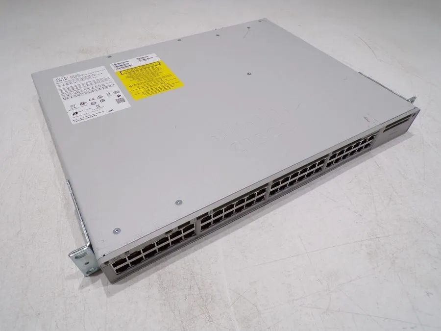 Коммутатор Cisco C9200-48T-E 48-Port Gigabit Ethernet Switch