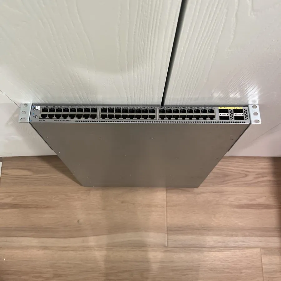 Коммутатор Cisco Nexus 3064-T N3K-C3064TQ-10GT 4x QSFP+ Ports 48-Port Ethernet S