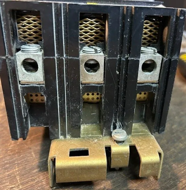 Автоматический выключатель Square D IF34100 3 Pole 100AMP 480V 200k I-Line Circu — фото лота 1