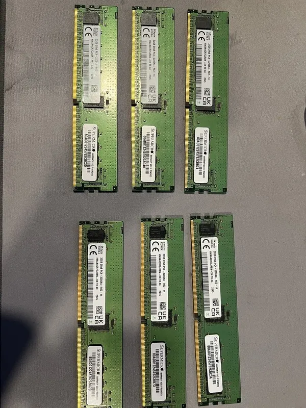 Модуль памяти 32GB 2RX8 PC4-25600 (DDR4-3200) ECC RDIMM SK Hynix HMAA4GR7CJR8N-X