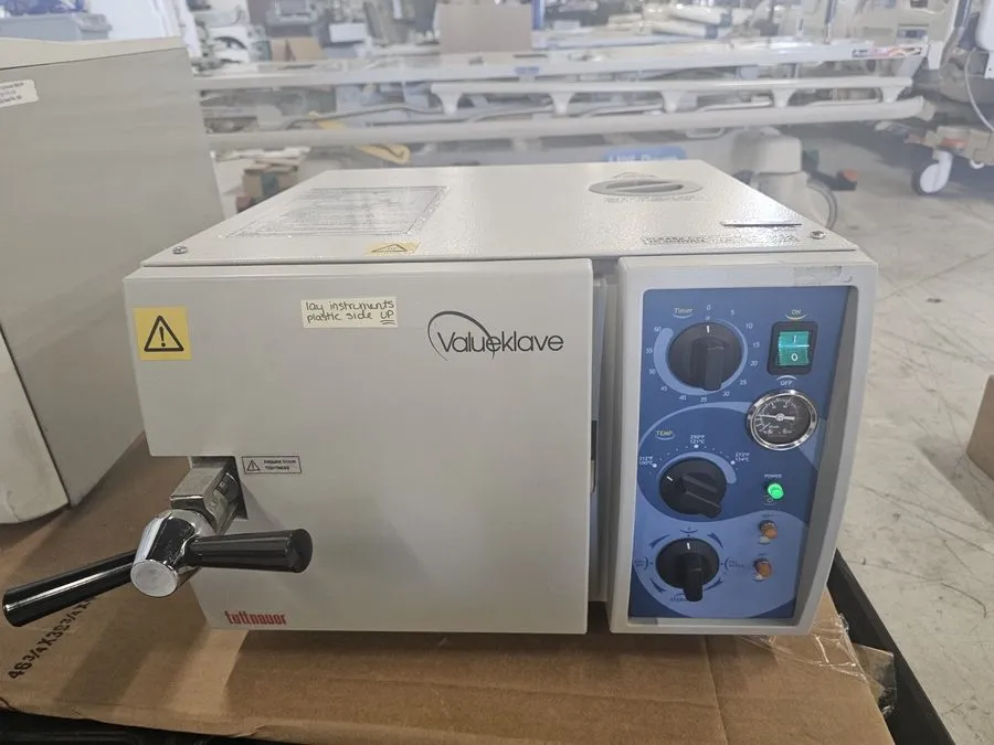 Стерилизатор Reconditioned 1730MK V Tuttnauer ValueKlave Autoclave Sterilizer