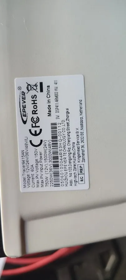 Аккумулятор EPEVER Tracer6415AN MPPT Solar Charge Controller 15A 12/24/36/48V MT — фото лота 1