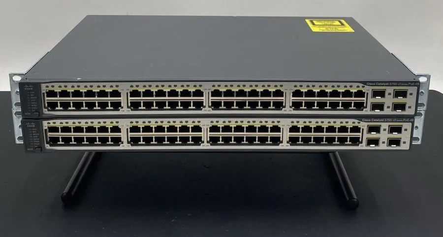 Коммутатор Cisco 3750 series PoE-48 WS-C3750V2-48PS
