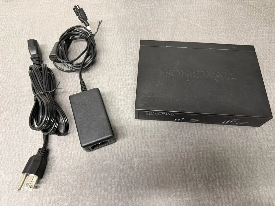 Межсетевой экран SonicWall TZ300 5-Port Network Security Firewall Appliance APL2