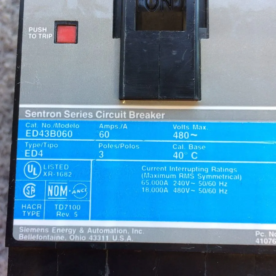 Автоматический выключатель Siemens ED43B060 Sentron Series Circuit Breaker 60A 3