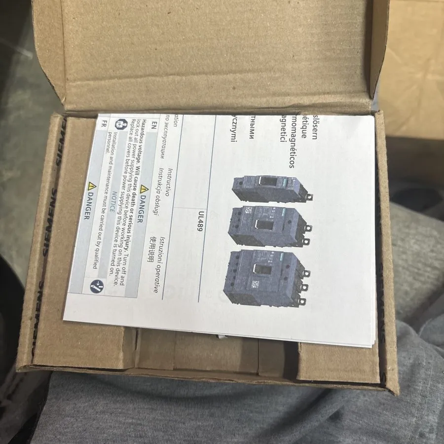 Автоматический выключатель SIEMENS 125A CIRCUIT BREAKER 3VA4112-6ED14-0AA0 — фото лота 1
