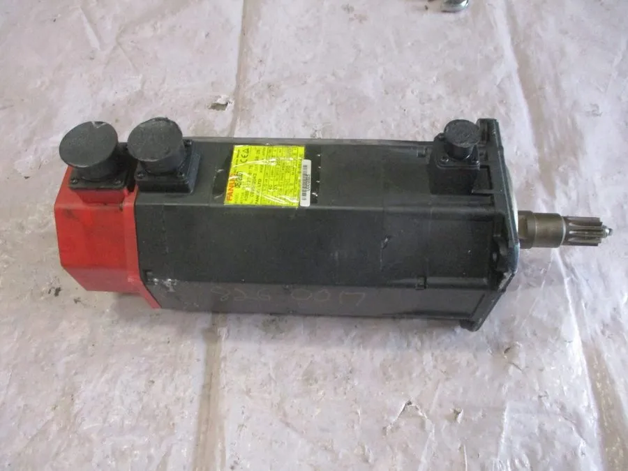 Серводвигатель Fanuc 6/2000 A06B-0127-B175 AC Servo Motor 1.0kW