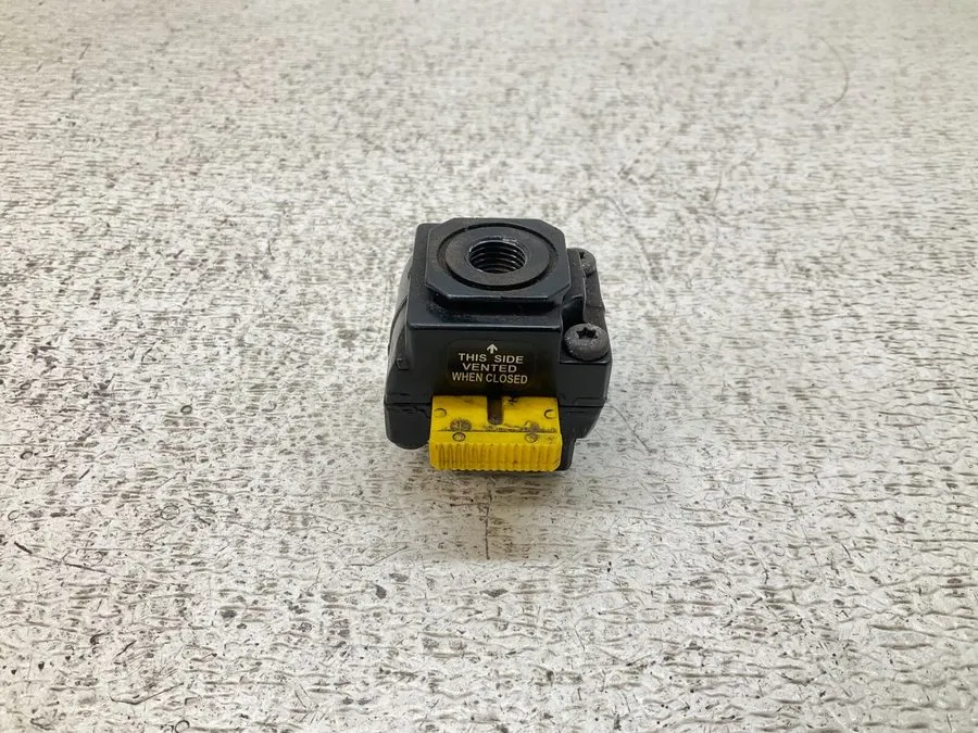 Пневмоклапан Norgren T72E-2AA-P1N Pneumatic Lockout Valve 250 PSIG (TSC)