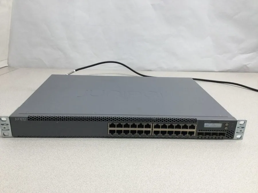 Коммутатор Juniper Networks EX3300 Series Ethernet