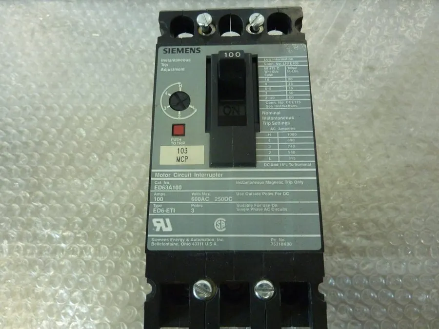 Автоматический выключатель Siemens ED63A100 Sentron Series Circuit Breaker 100A 