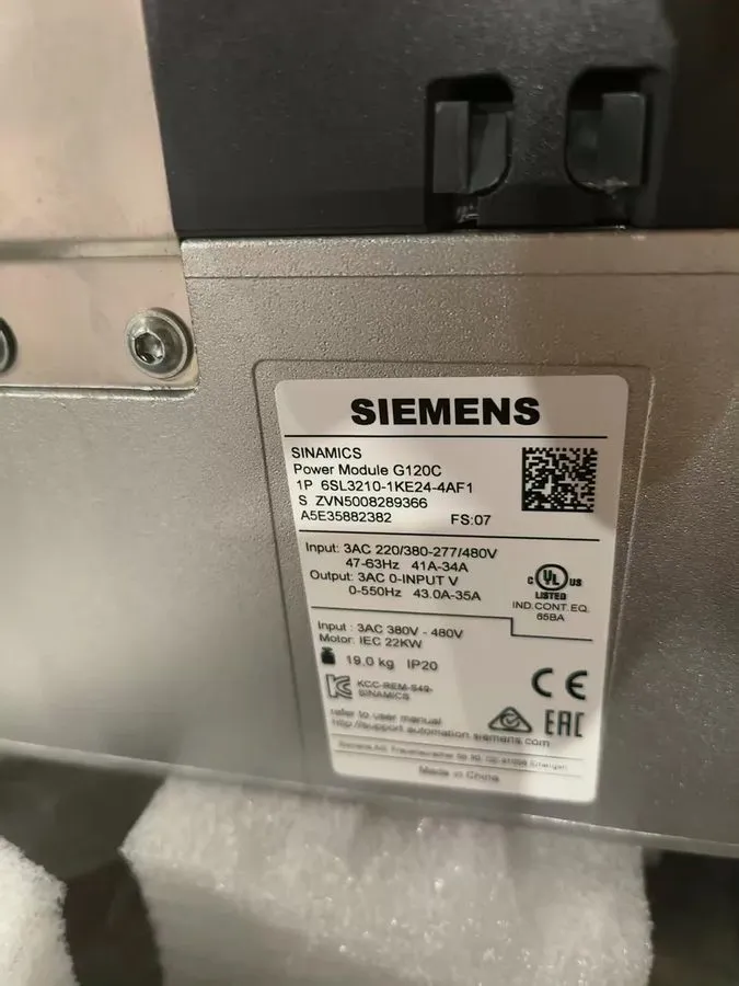 Частотный преобразователь 6SL3210-1KE24-4AF1