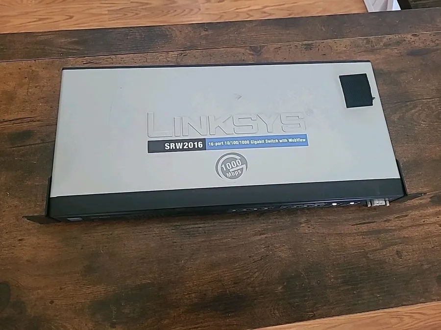 Коммутатор Linksys Cisco SRW2016 V1.3 16-Port Gigabit Switch with Webview