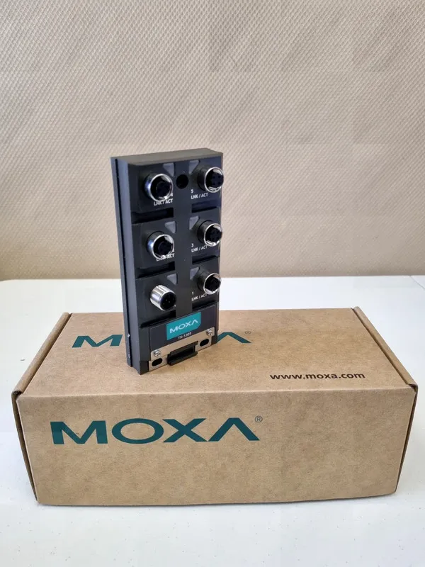 IIoT-устройство MOXA TN 5305 5-port industrial Ethernet switch TN-5305