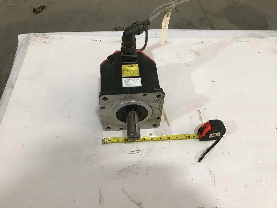 Серводвигатель Fanuc A06B-0266-B200 AC Servo Motor 3000RPM 400-480V 4.5KW