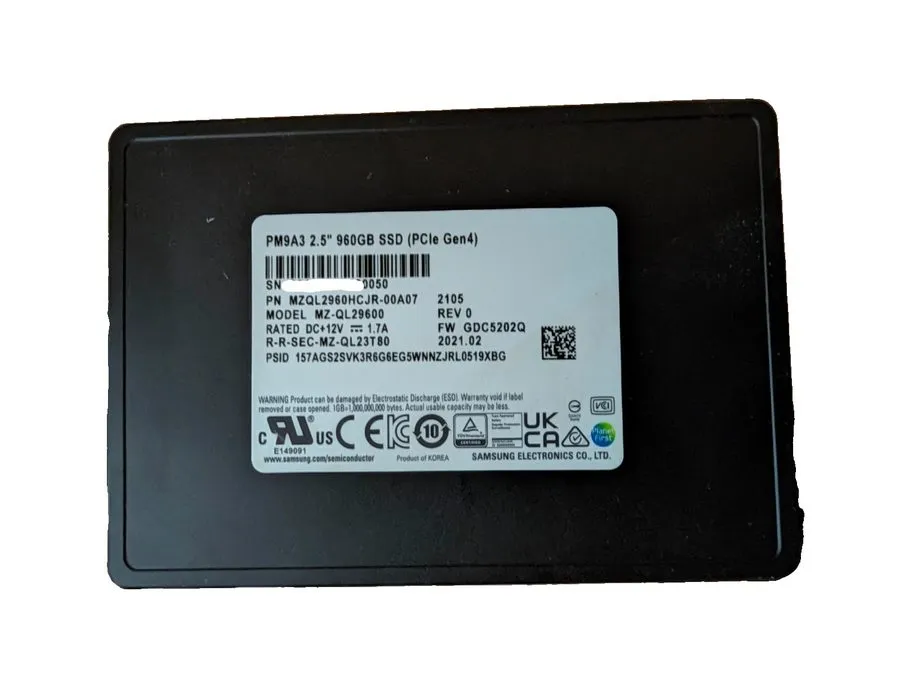 SSD-накопитель Samsung PM9A3 960 GB [MZQL2960HCJR-00A07] SSD (U.2/2.5''/NVME PCI