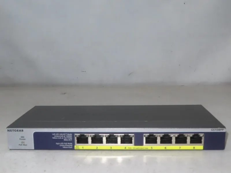 Коммутатор NETGEAR GS108PP 8-Port Gigabit PoE+ Switch 123W Ethernet Unmanaged