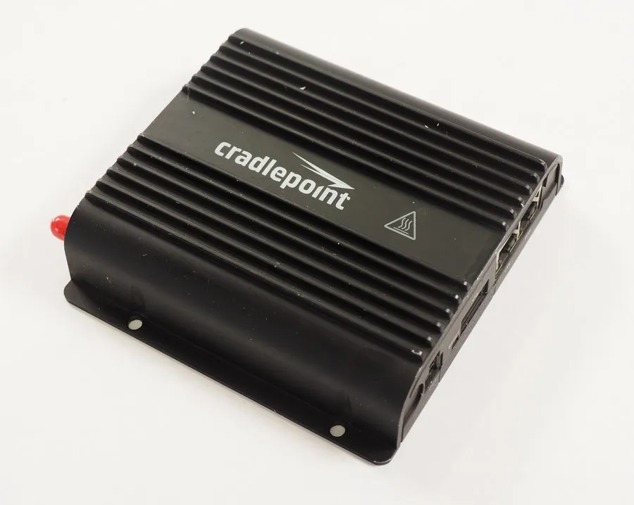 Маршрутизатор Cradlepoint IBR650C-150M-D S5A907A LTE Router No Antennas