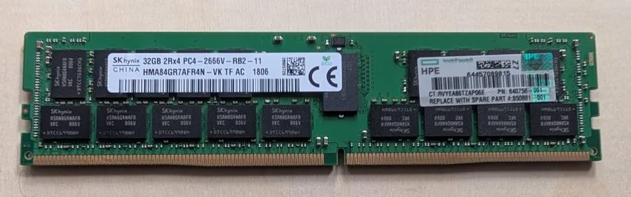 Модуль памяти Micron/Hynix 32GB DDR4 ecc 2RX4 PC4-2666V-RB2 Server RAM