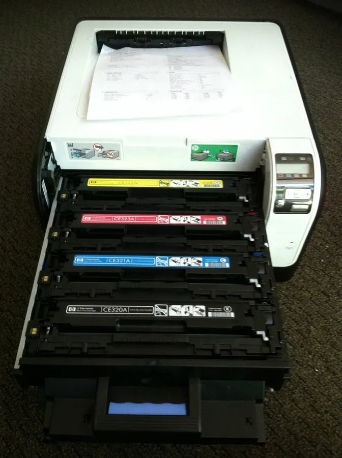 Лазерный принтер HP LaserJet Pro CP1525nw Color Wireless Network Laser Printer C