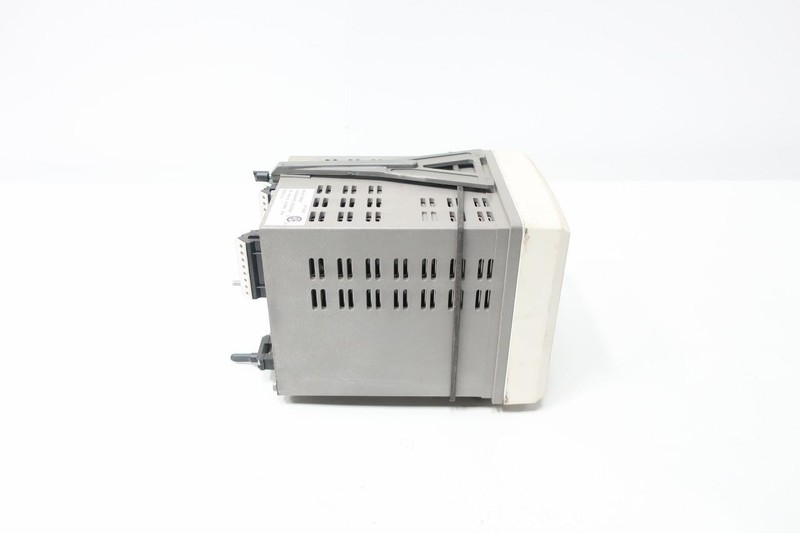 Фото лота SM1006S/C20/0000/22/ST от продавца №58298