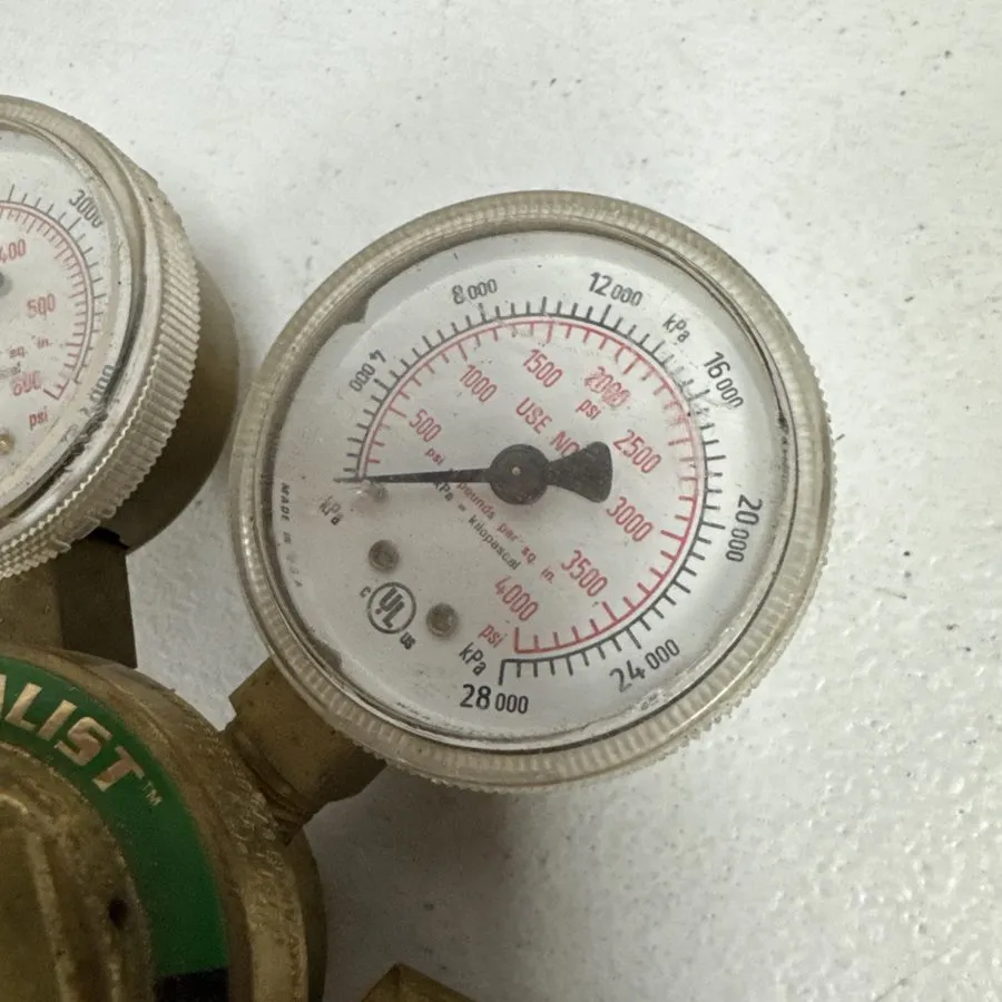 Трубопроводная арматура VICTOR MEDALIST P250-500-580 Inert Gas Pressure Regulato — фото лота 2