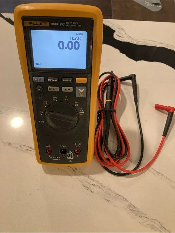 Мультиметр FLUKE 3000FC Wireless multimeter TRUE RMS MULTIMETER W/ LEADS WORKS G