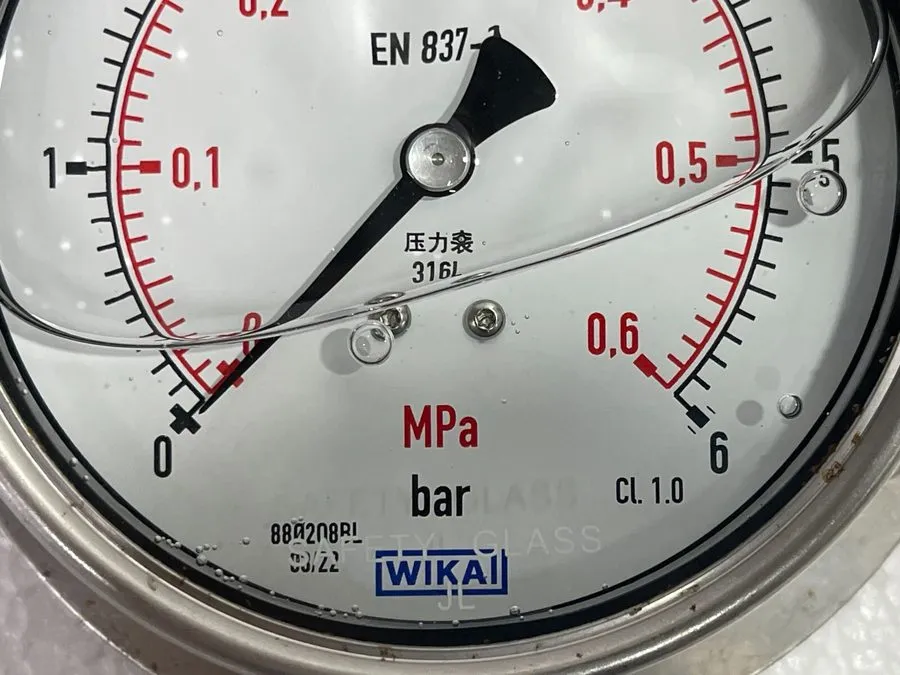 Трубопроводная арматура Wika 233.50.100 6bar/Mpa G1/2B Pressure Gauge Stainless  — фото лота 1