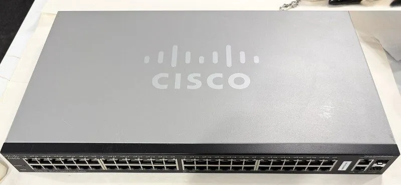 Коммутатор Cisco SG200-50FP 50-Port Gigabit PoE Smart Switch