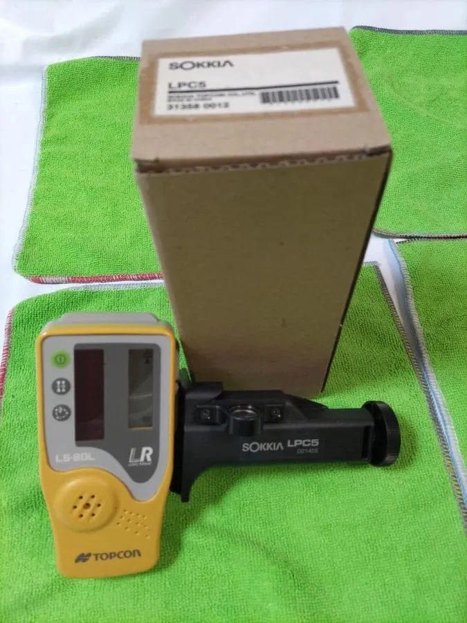 Геодезический прибор TOPCON LS-80L Long Range Laser Receiver Sensor w/ LPC5 Hold — фото лота 1
